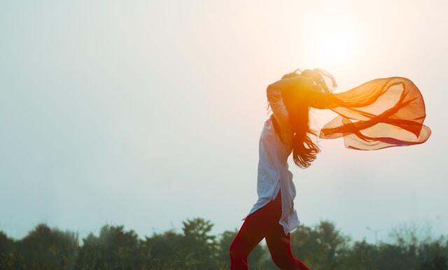 7 Maneras Eficaces de Aumentar Tu Energía Naturalmente